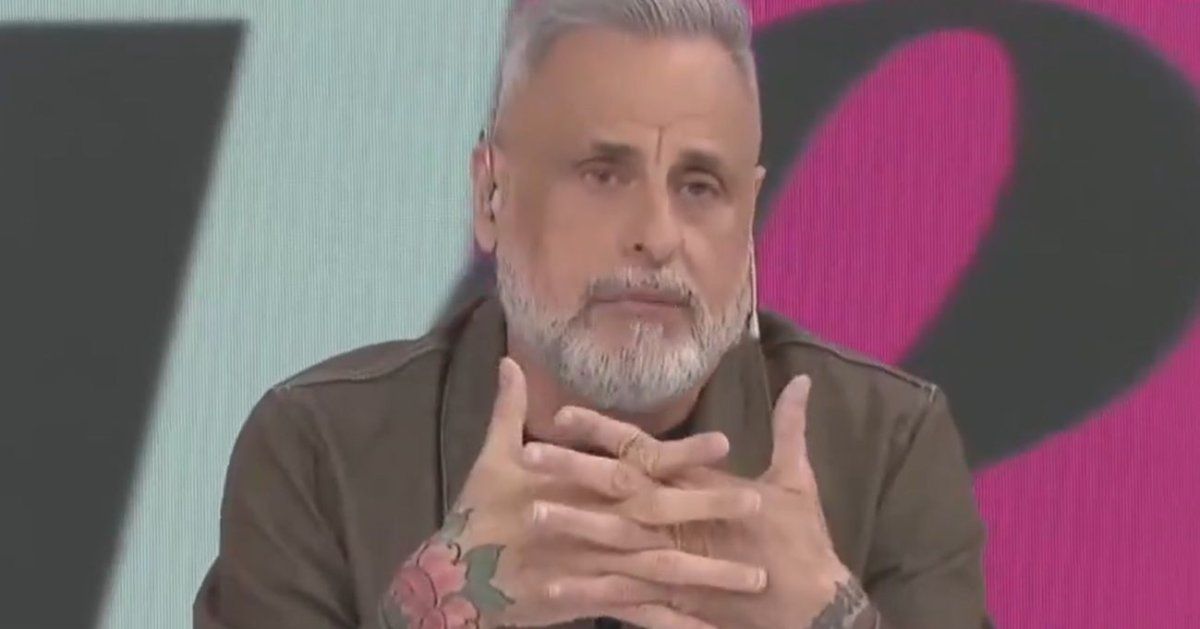 Jorge Rial expuso al Gobierno y reveló a qué figura de Telefe quieren dejar afuera.