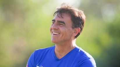 Gustavo Quinteros reveló qué necesita para continuar como DT de Vélez