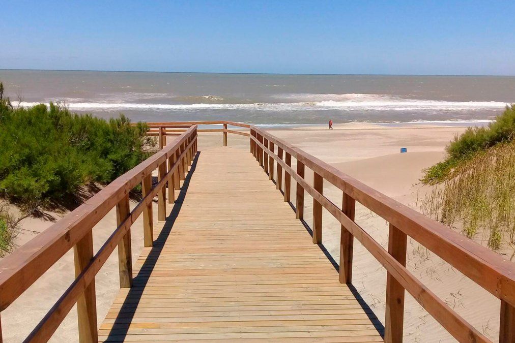 La Playa De Buenos Aires Más Tranquila Para Estas Vacaciones