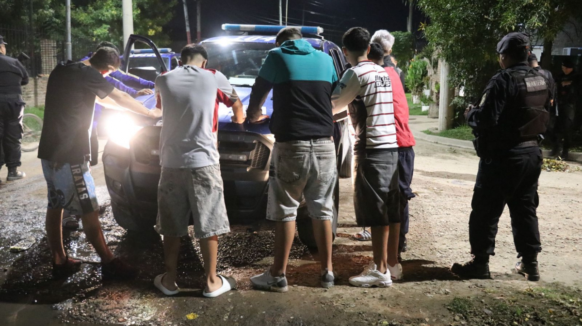 Mayores operativos en Santa Fe. Mayores operativos en Santa Fe.