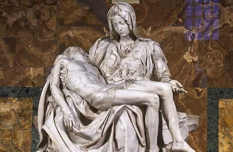 La Piedad de Michelangelo, una de las obras emblemáticas del Renacimiento.