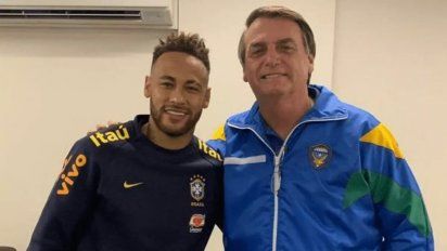 Neymar bancó a Jair Bolsonaro y le apuntan por evasión