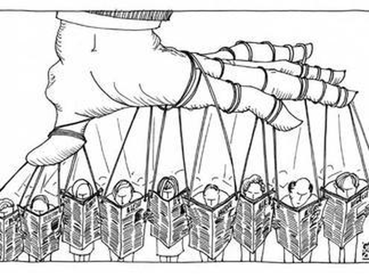 Es importante evitar el adoctrinamiento ya sea que provenga del woke o de los fanáticos cristianos. Es importante evitar el adoctrinamiento ya sea que provenga del woke o de los fanáticos cristianos.