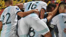altText(Argentina Sub23 invicta doblegó a Uruguay y dio el 1er paso en la fase final)}
