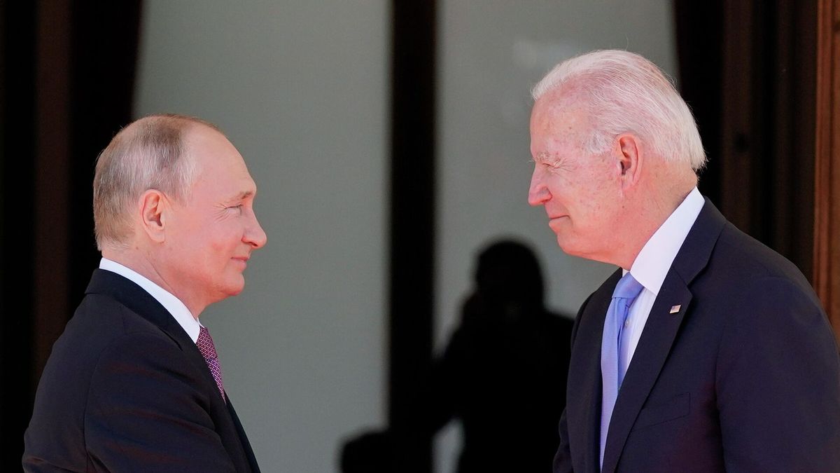 Historia de un fracaso: el diálogo entre Vladímir Putin y Joe Biden.