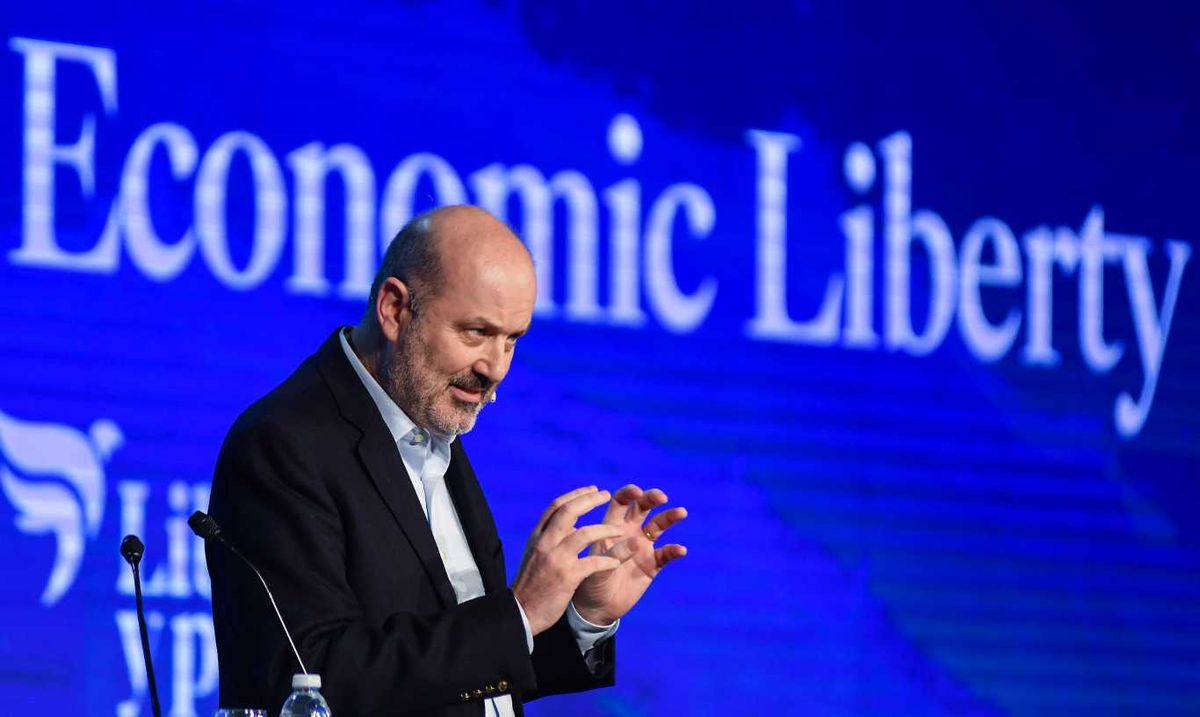 Federico Sturzenegger defendió la reforma laboral.