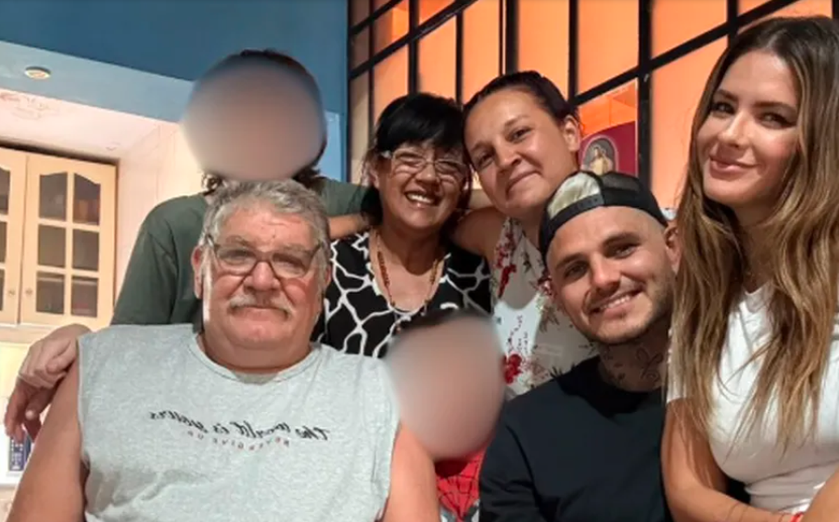 El pasado fin de semana, Mauro Icardi llevó a su lugar de origen a su actual pareja, "China" Suárez, para presentarle a parte de su familia. Allí estuvo Aldana, quien compartió un asado con los famosos. El pasado fin de semana, Mauro Icardi llevó a su lugar de origen a su actual pareja, "China" Suárez, para presentarle a parte de su familia. Allí estuvo Aldana, quien compartió un asado con los famosos. 