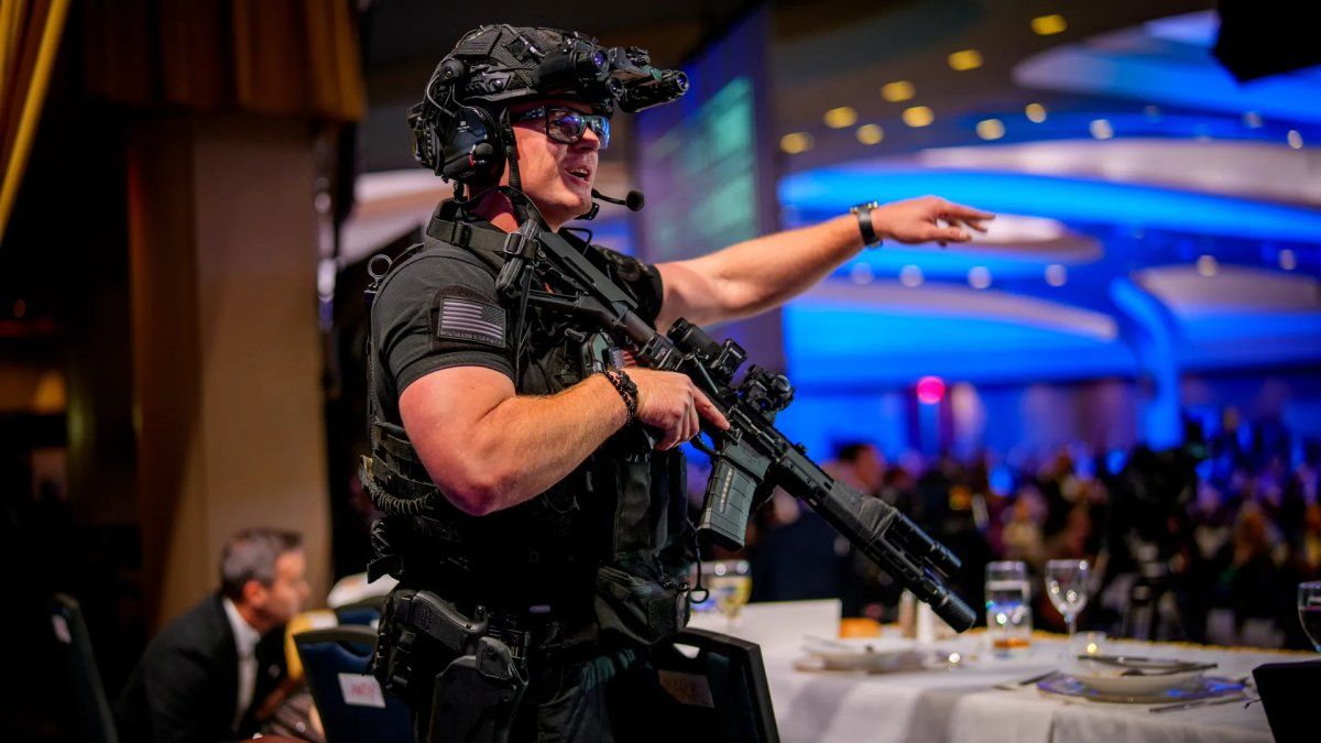 El atentado activó el protocolo de seguridad durante la cena de corresponsales en la Casa Blanca. El atentado activó el protocolo de seguridad durante la cena de corresponsales en la Casa Blanca.
