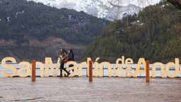 De 1.200 ofertas de alquileres turísticos en San Martín de los Andes (Neuquén), solo 180 establecimientos estaban registrados.