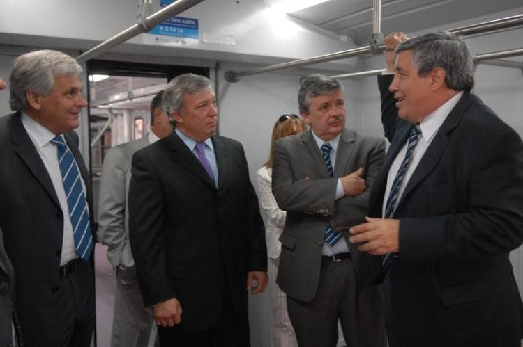 El presidente de TBA, Marcelo Calderón; Juan Pablo Schiavi y Antonio Luna.