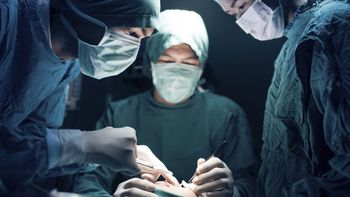 La Casta en horas de quirófano. La Casta en horas de quirófano.