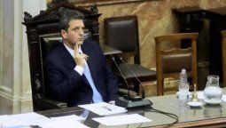 altText(Marche un café para Laspina, tirón de oreja a la que violó el reglamento y las vallas de Larreta)}