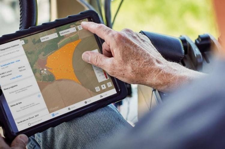 La idea es que mejores instrumentos hagan tareas de mayor precisión que sirvan tanto al campo como a grandes urbes. La idea es que mejores instrumentos hagan tareas de mayor precisión que sirvan tanto al campo como a grandes urbes.