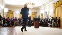 altText(Dividida la OTAN, Biden envía armas a Ucrania y Macron frena)}