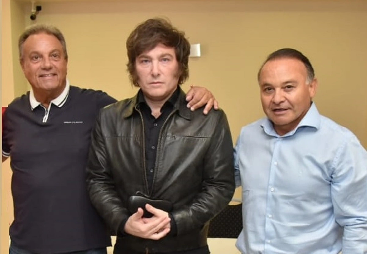 Estos resultados llevaron a que la fuerza de Javier Milei bajara candidatos en otras provincias.