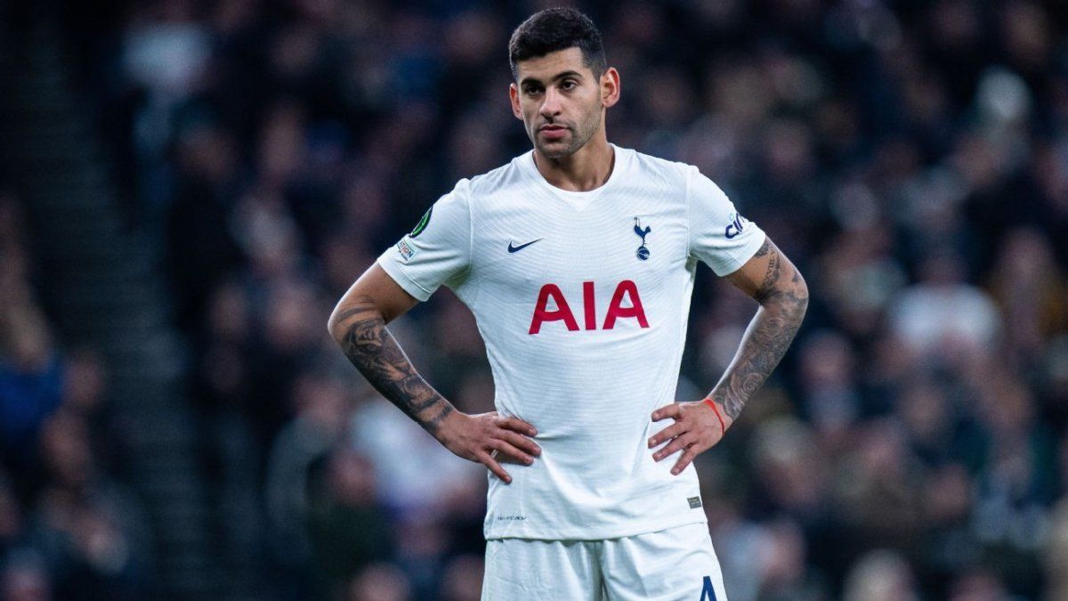 Cuti Romero recibió las duras palabras del nuevo entrenador del Tottenham, Igor Tudor, al igual que el resto del plantel.