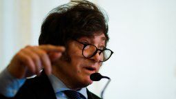 Ante el Club del Petróleo, Javer Milei y su equipo dieron algunas definiciones de sus planes en materia energética.