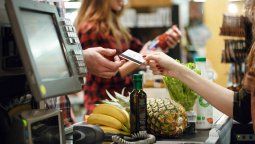 Corren riesgo los descuentos con tarjeta de crédito. Corren riesgo los descuentos con tarjeta de crédito.