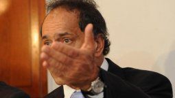 altText(Día clave para Scioli: Esperan que Cristina firme hoy la ayuda)}