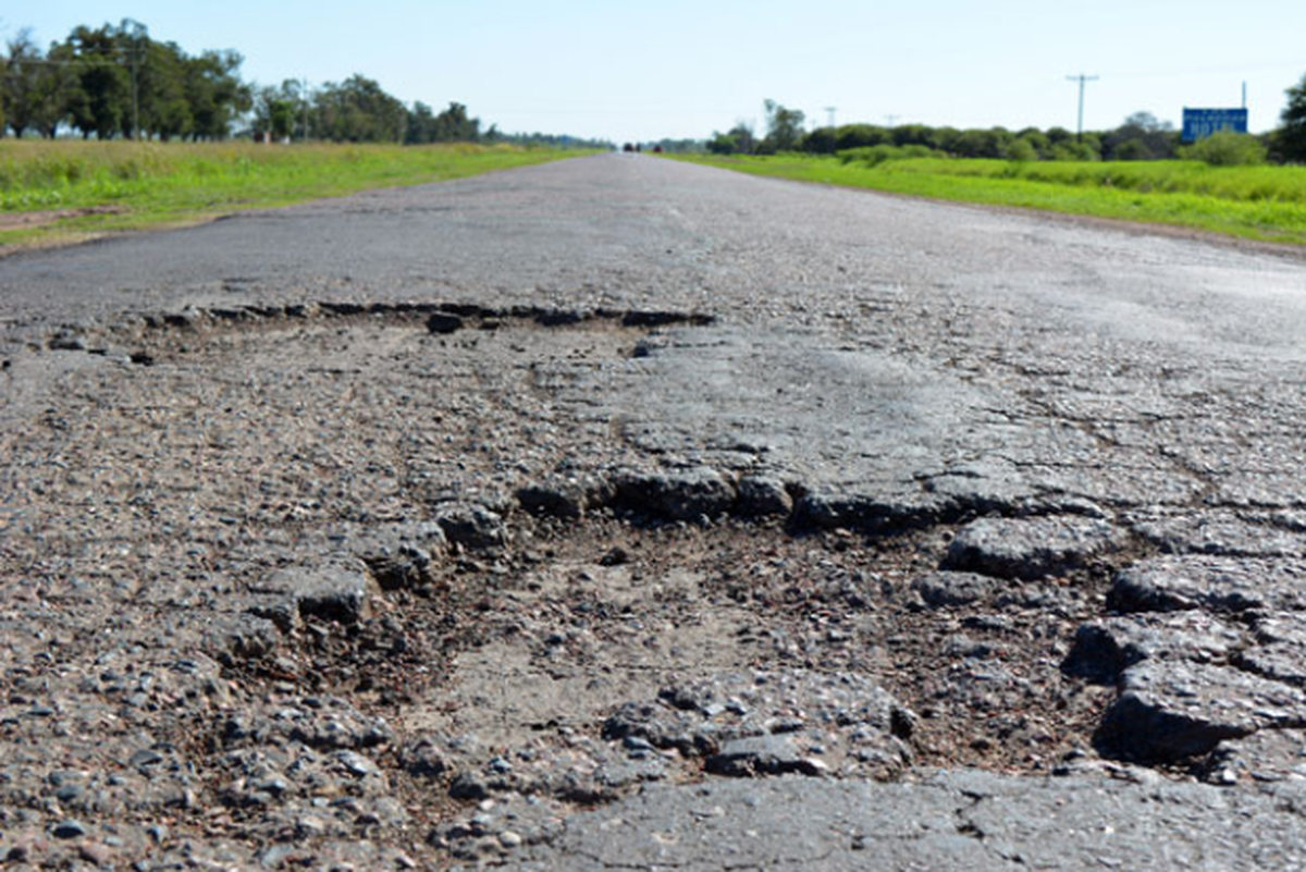 El estado de la Ruta 6. Sí, no hace falta un Master en Harvard para ver que esta destruida. 