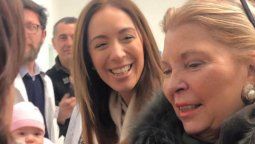 altText(Pese a los boca de urnas, Carrió festejó el triunfo de Macri y ninguneó a Vidal)}