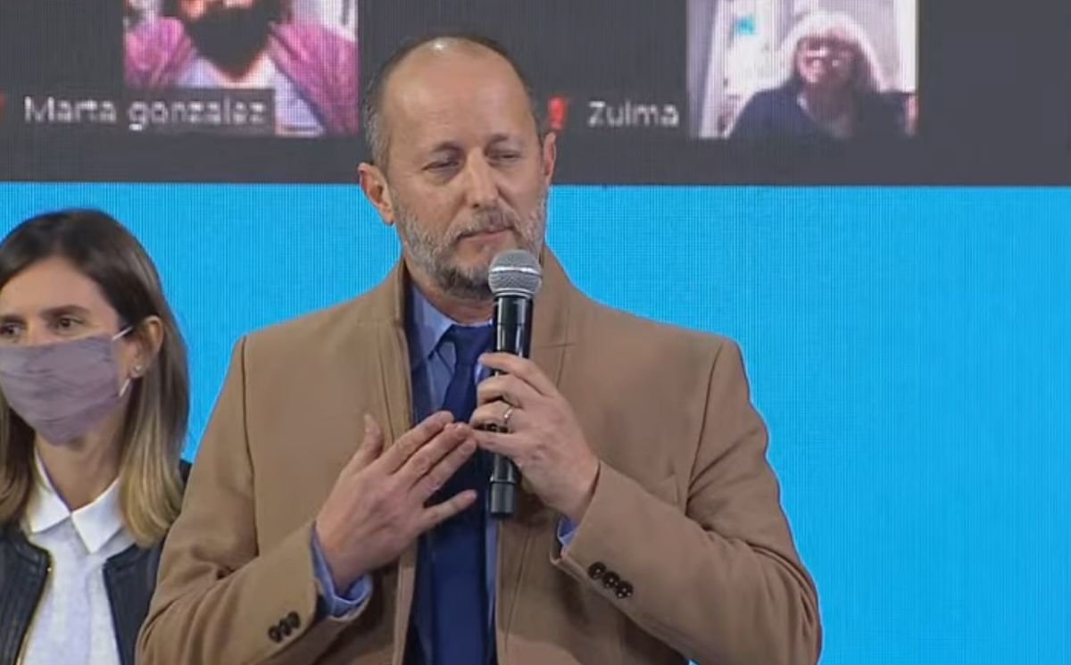 Martín Insaurralde este martes en el acto de Alberto Fernández. Imagen: Captura.&nbsp;