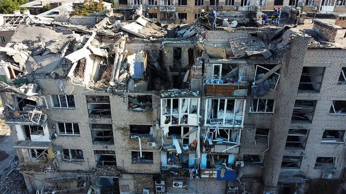 Pokrovsk ya soporta fuego ruso. Pokrovsk ya soporta fuego ruso.