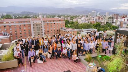 Jóvenes empresarios revisan el rol político de sus empresas 