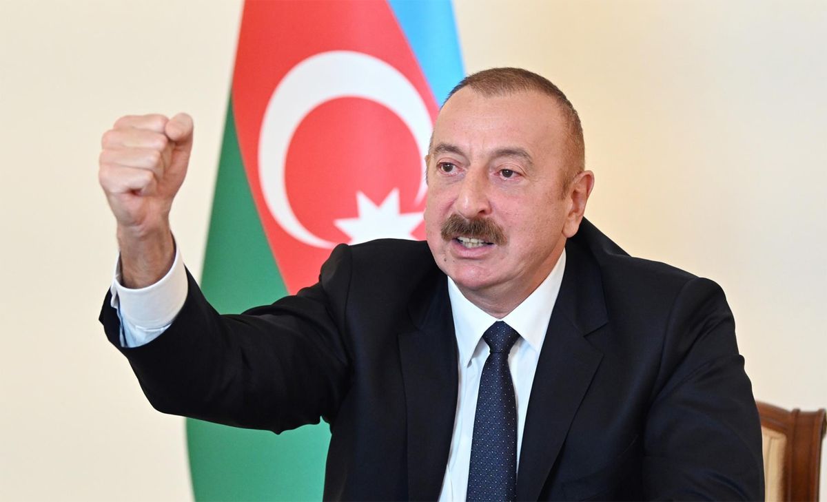 Ilham Alíyev puede cometer un grave error. Ilham Alíyev puede cometer un grave error.