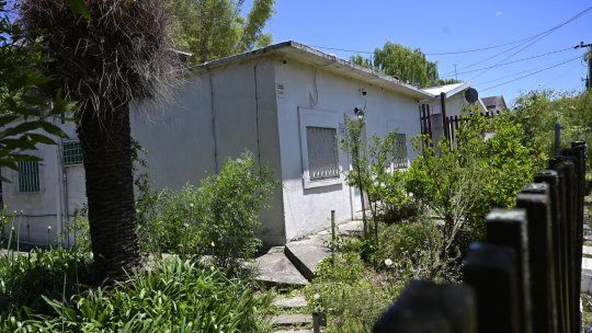 Macabro triple crimen en Uruguay: Mató y descuartizó a sus padres con una motosierra Macabro triple crimen en Uruguay: Mató y descuartizó a sus padres con una motosierra