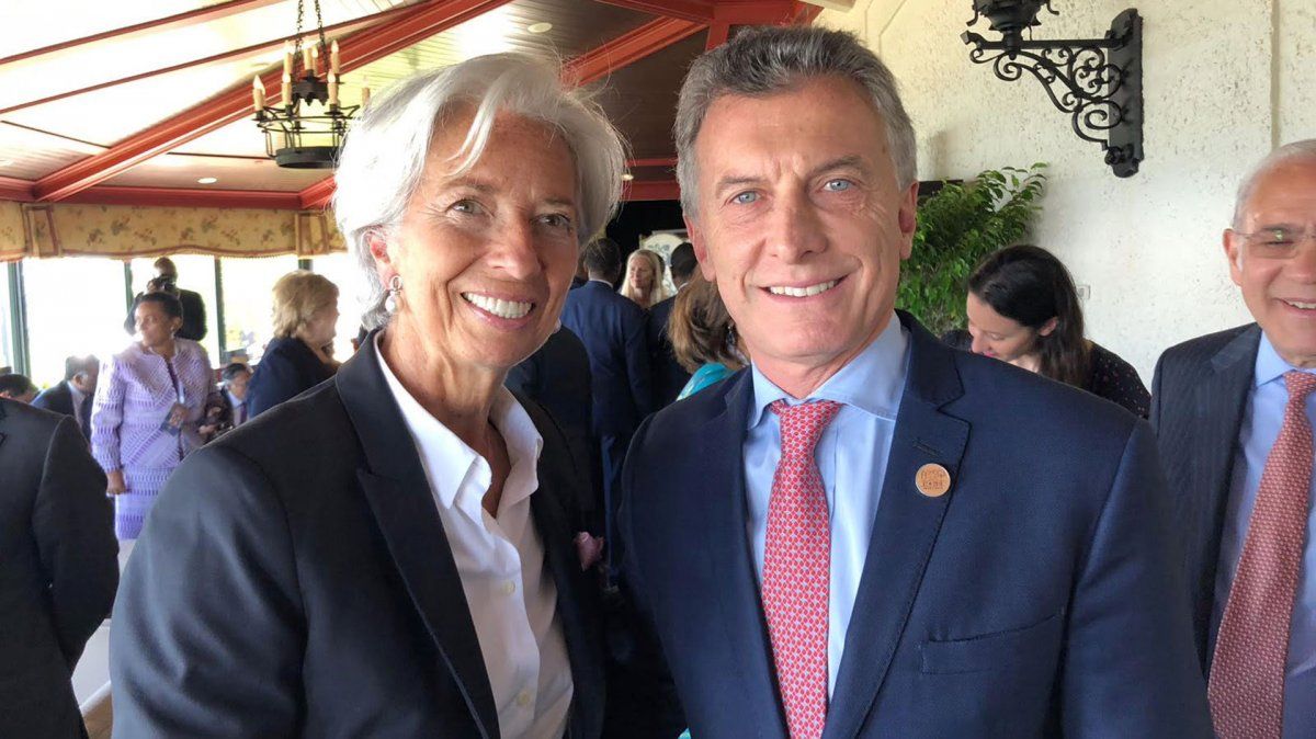 Christine Lagarde y Mauricio Macri en el G7, reunión que fracasó, vale la pena recordar. Ahora se verán en CABA.