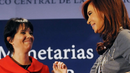altText(Dólar 'libre' por las nubes: Cristina apuntó a Marcó del Pont)}