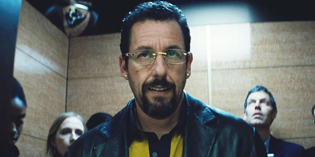 En 2019, Adam Sandler protagonizó "Diamantes en bruto", una película que le valió la aclamación por su actuación. En 2019, Adam Sandler protagonizó "Diamantes en bruto", una película que le valió la aclamación por su actuación.