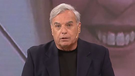 El regreso combativo de Carlos Monti en la TV Pública: Les vendieron pescado podrido. El regreso combativo de Carlos Monti en la TV Pública: Les vendieron pescado podrido.