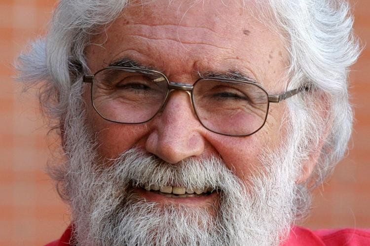 Leonardo Boff, el ex franciscano y exponente más visible desde el punto de vista mediático de lo que queda de la Teología de la Liberación, fue el más reciente, cronológicamente hablando, que pidió un Concilio Vaticano III, al cumplirse 50 años años de la