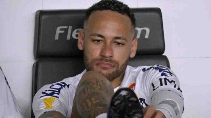 Neymar, entre escándalos, pidió unidad en el plantel tras la goleada ante Argentina