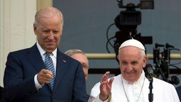 altText(Luego de Nancy Pelosi, Francisco recibe a Joe Biden)}