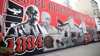 Los Monos faltan en el mural de Newells Old Boys., dicen. Los Monos faltan en el mural de Newells Old Boys., dicen.
