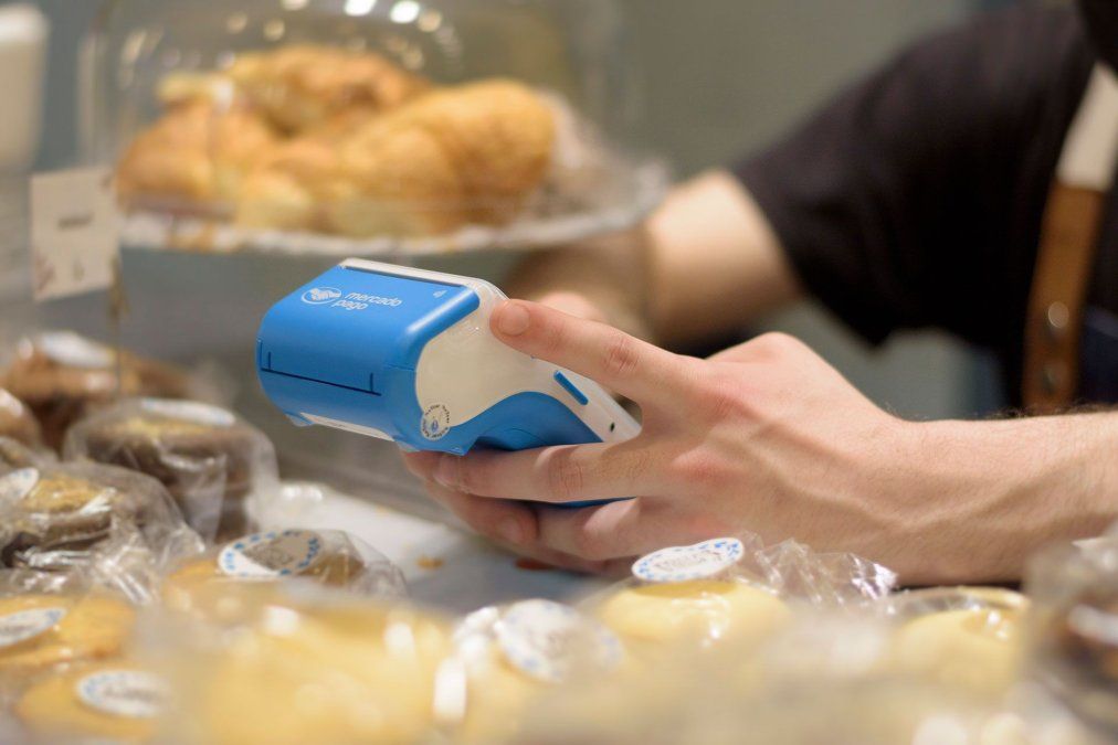 Cómo obtener descuentos en Carrefour abonando con Mercado Pago. Cómo obtener descuentos en Carrefour abonando con Mercado Pago.