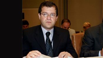 Javier Milei contará con la ayuda de Leonardo Madcur. Javier Milei contará con la ayuda de Leonardo Madcur.