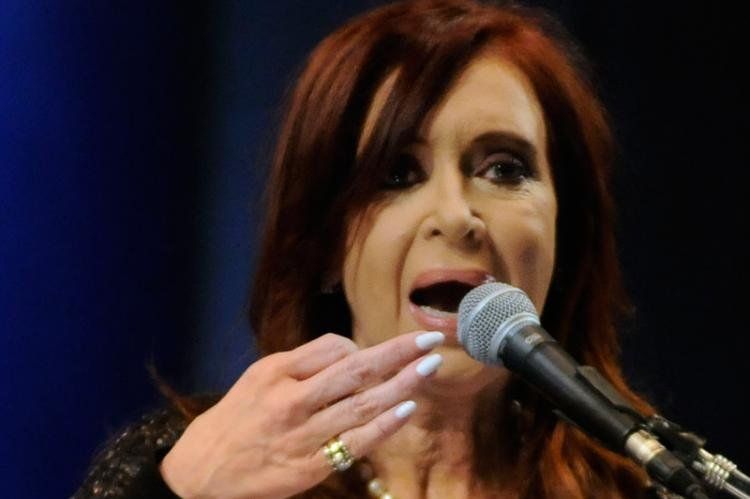 cristina habla.jpg
