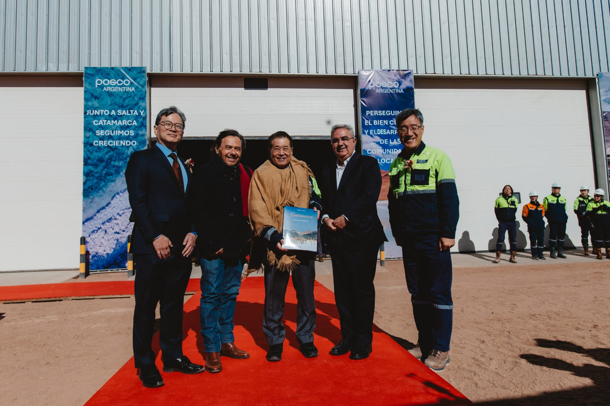Ejecutivos de POSCO con dos gobernadores cercanos a la administración Milei Ejecutivos de POSCO con dos gobernadores cercanos a la administración Milei