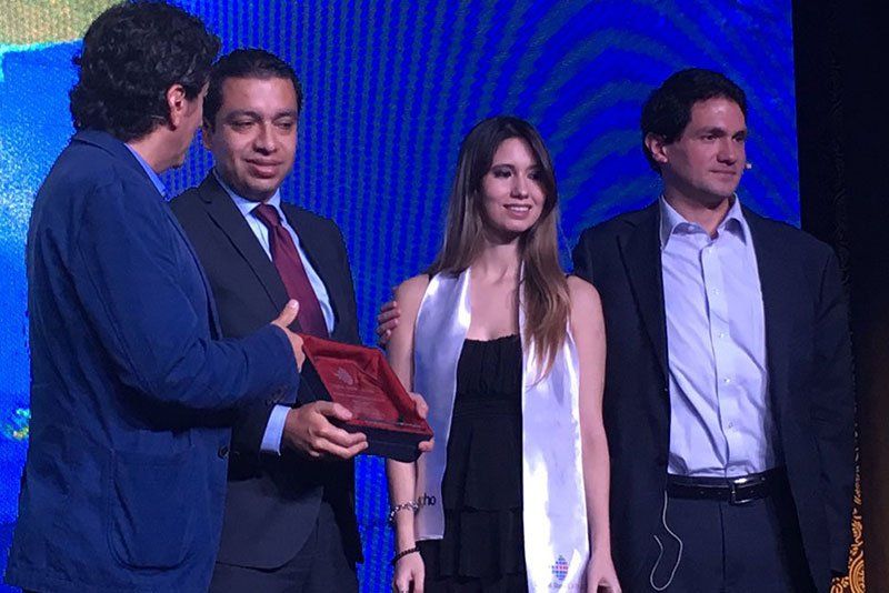 La ganadora de Digital Bank fue BioCredit, que combina la utilización de redes sociales, identificación biométrica dactilar y facial, para calcular el nivel de riesgo con un Credit Score alimentado por más de 500 fuentes de información a nivel mundial.