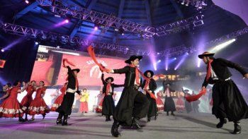 Los gauchos y una polémica. Los gauchos y una polémica.