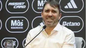 Alarma en River por la decisión más difícil que debe tomar Chacho Coudet Alarma en River por la decisión más difícil que debe tomar Chacho Coudet