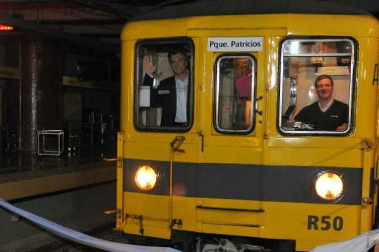 subte macri telam.jpg