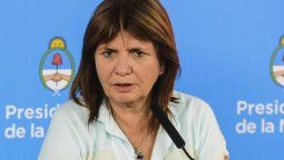 altText(Tras la polémica, Bullrich ratificó sus palabras con un aumento para Gendarmería)}