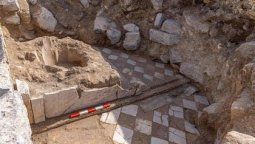 Unenigmático artefacto hallado en hippos podría revelar una etapa olvidada delbautismo y la unción en tres etapas, sugieren los arqueólogos.