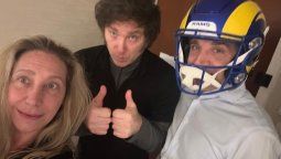Javier Milei, su hermana Karina y (con casco) el ministro Luis Caputo.&nbsp;