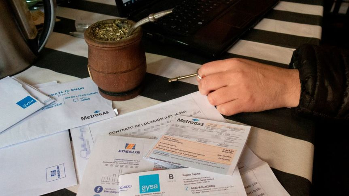 Vuelven a aumentar los servicios con la incógnita sobre el nuevo esquema de subsidios en luz y gas Vuelven a aumentar los servicios con la incógnita sobre el nuevo esquema de subsidios en luz y gas